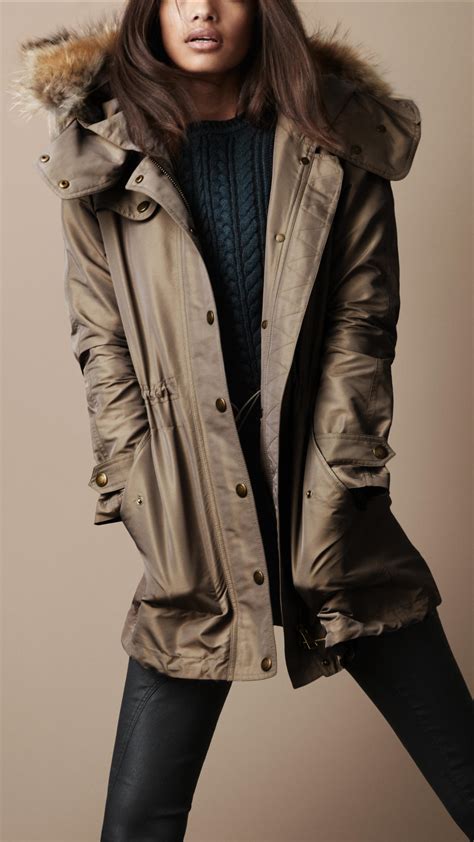 parka burberry mujer